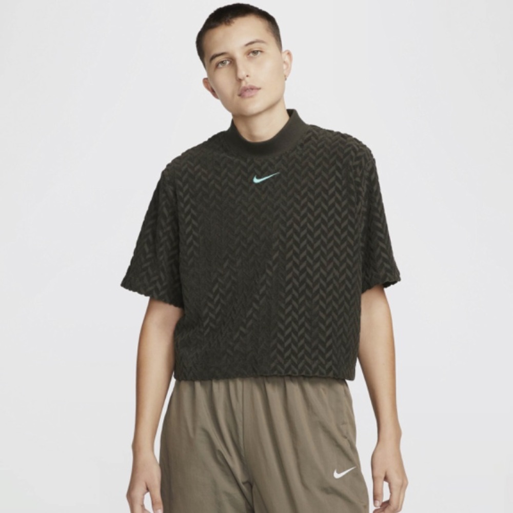 NIKE WOMEN SPORTSWEAR EVERYDAY MODERN SET (SEQUOIA / LIGHT MENTA) - Picture 2 of 16